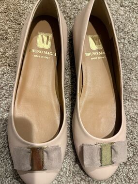 New! Bruno Magli Pink Bow Leather Ballet Flats. Size 6